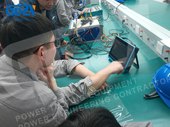 機器のデバッグ訓練と配達受付