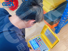 電力機器の日々のメンテナンスサービス