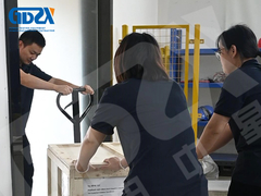 高電圧機器を輸出する